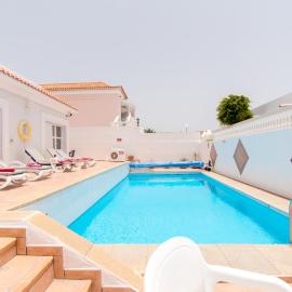 Lovely 4 Bedroom Holiday Villa