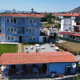 Parli Hotel