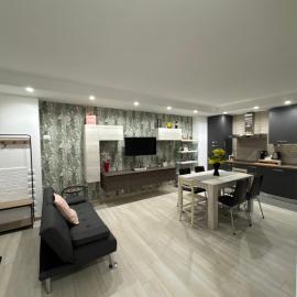 MARILENA casa vacanze, hotel u gradu 'Barletta'