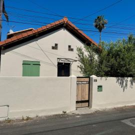 Viesnīca Maison provençale en bord de mer pilsētā Vallorīsa