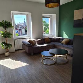 Helle 120 qm Ferienwohnung mitten in Sankt Wendel, 3 Schlafzimmer und Balkon