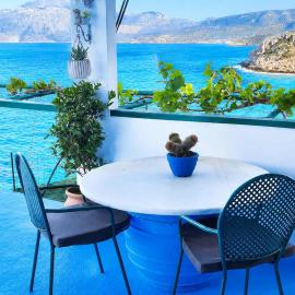 Seaside Ntounas Apartments - Quaint and Homely، فندق في Mardhátion