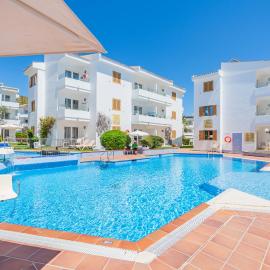 Aparthotel Flora, hôtel à Port de Pollença