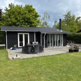 Summer House Near The Sea And Good Experiences