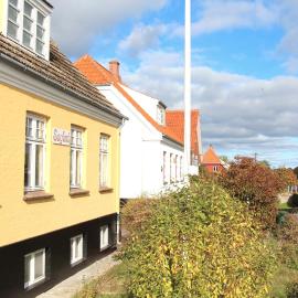 Summer House In Årsdale With A Beautiful Sea View, hotel in Svaneke