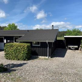 Beautiful And Private Summerhouse With Terrace, hotel em Ebeltoft