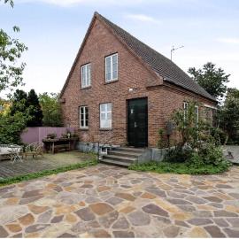 Unique Holiday Home With History In Bornholm, Hotel in Svaneke