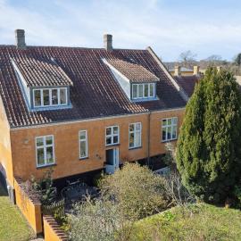Historic Home In Charming Nysted, hotel en Nysted