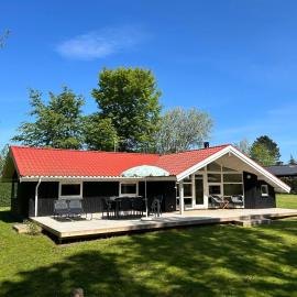 Summer House At Fyns Hoved, hotel u gradu 'Martofte'