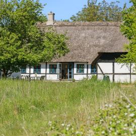 Golf Holiday In Thatched House Near Langeland