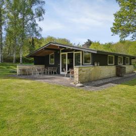 Nostalgic 1960S Idyll, Hotel in Kulhuse