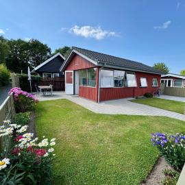 Cozy Cottage With A View Of Kerteminde Fjord, hotel di Munkebo