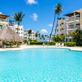 Modern Condo in Playa Turquesa Beach Access