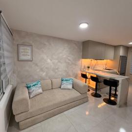 Enjoy your beach home in Tucacas, hotel a Tucacas