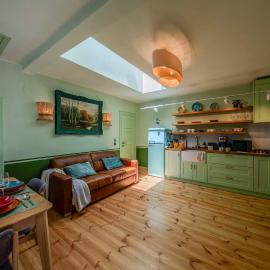 Stylish Holiday Home Close to the Sea