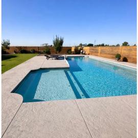 The Country Estate with Custom Fire Pit and Massive Pool, viešbutis mieste Exeter