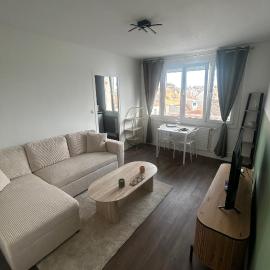 Charmant T2 cosy au cœur de Caen Parking gratuit et arrivée autonome, hotell sihtkohas Caen