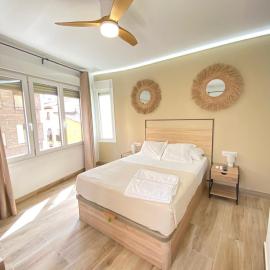 Grampy Boutique Hostal - Zaragoza Centro – hotel w Saragossie