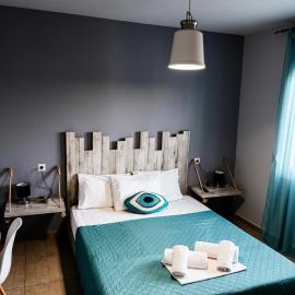 Aegli House, Hotel in Theologos
