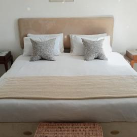 Little Paradise Marlborough โรงแรมในมาร์ลบะระ