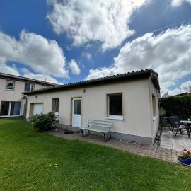Gemütlicher Bungalow in Pepelow nahe dem Meer, hotel in Pepelow