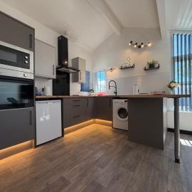 Glowstay 2, hotel en Lampeter