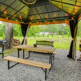 Woodland Cabin Near Wayne National Forest, hotel a Patriot