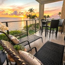 Napili Point 2-Bedroom Oceanfront Villa Car Included with 6 nights NAP-C19 by KBM, hotel in Napili-Honokowai