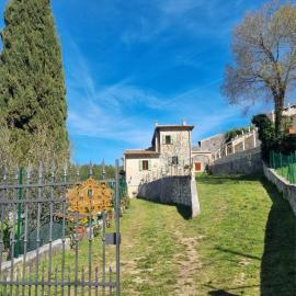 Casale Montanari, hotel v destinácii Matigge