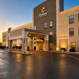 Comfort Inn & Suites Harvey - Chicago Southland, hotel sa Harvey