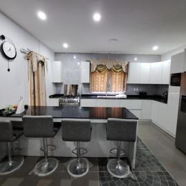 Serenity Appartementen 1, отель в Парамарибо