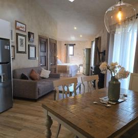 Loft Pienza 81-6 Charme Toscano en Val'Quirico., hotel Santeagueda városában