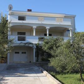 Apartments by the sea Tkon, Pasman - 8297