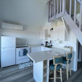 Montague에 위치한 호텔 Serene Cove Retreat Cottage- Blue