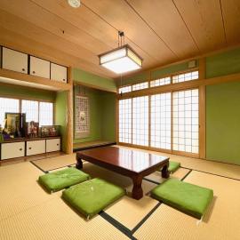 New 道後温泉と松山城近くの2階建て一棟貸切日本家屋 最大11名 無料駐車場 石手寺徒歩2分