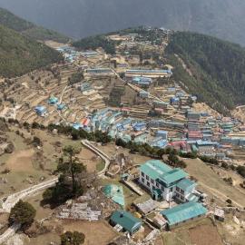Sunshine lodge, hotel sa Namche