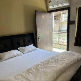 DownTown INN, hotel 