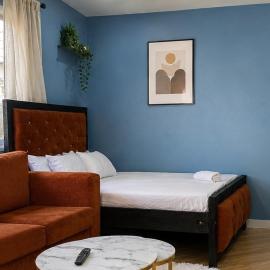 Studio in kilifi close to beach and supermarket, hotel in Kilifi