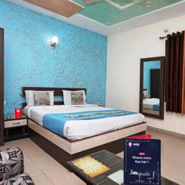 Viesnīca Hotel Shanti Grand Deluxe pilsētā Āgra