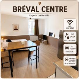 joli petit studio breval, hotel in Bréval