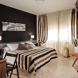 Radio Hotel, hotell i Rom