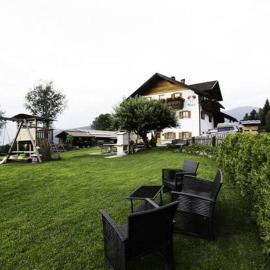 Hölzlhof, hotel a Brunico