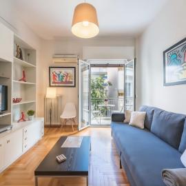 Koukaki's Haven 2BR Apt 7' to metro