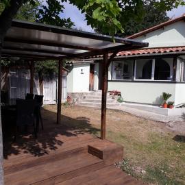 नीस में, होटल Maison et jardin sur les hauteurs de Nice
