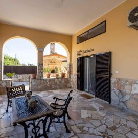 Sweet Nonna Dora Casa Vacanze, hotell i Corato