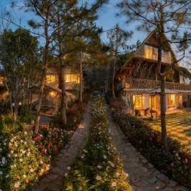 Zen Homestay, hotel u gradu Da Thien