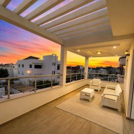 Zia home - Modern Beach Apartment