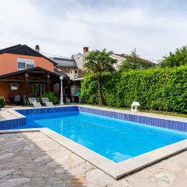 Villa Oaza