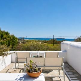 Cycladic Beach House, Near The Kite Center, Hotel in Kampos Paros