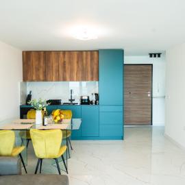 Skyline Apartments - Sea View, Pools, SPA&Free Parking, hotel u gradu Varna City